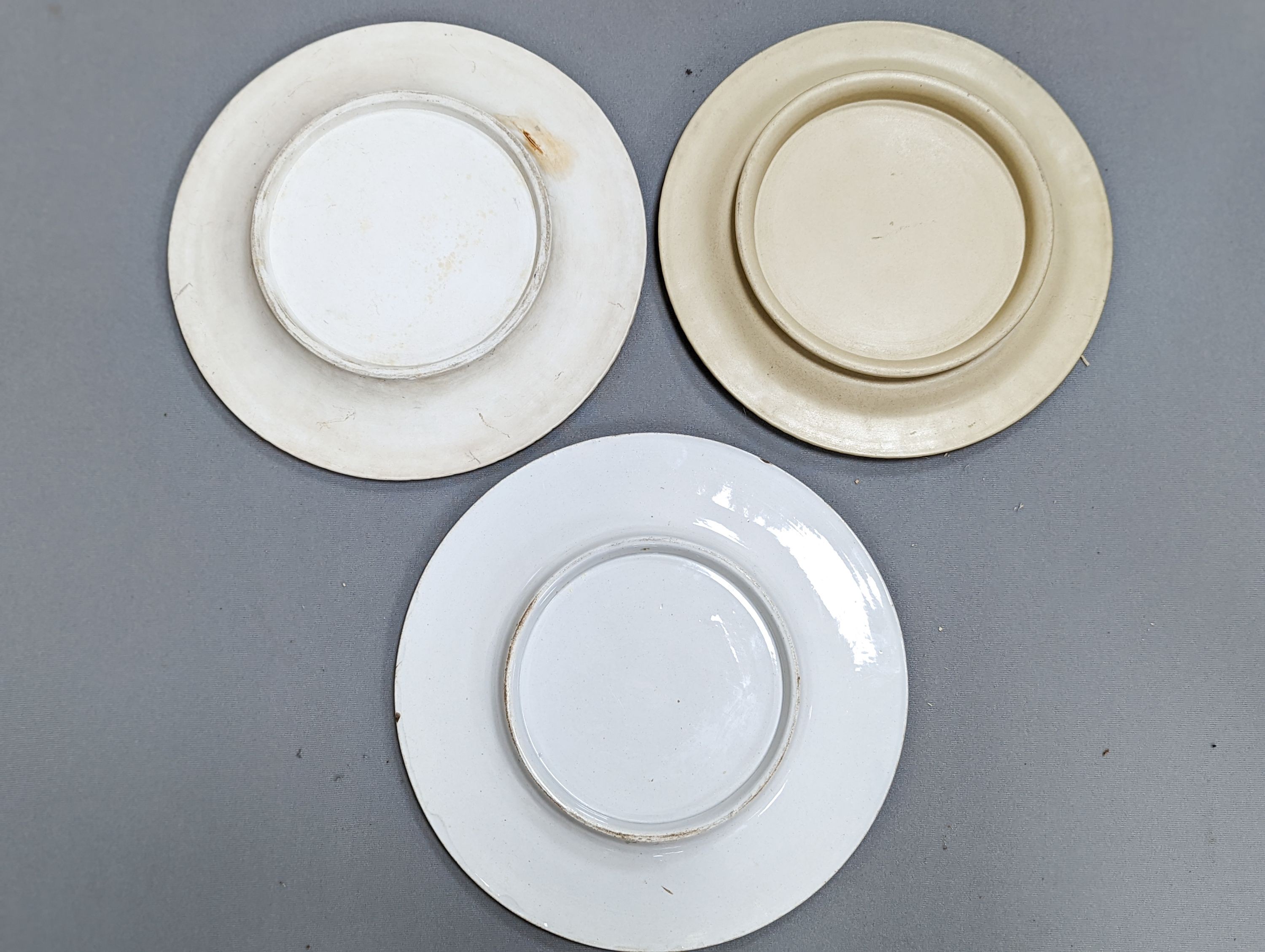 Three Victorian ceramic bread serving platters, 36cm